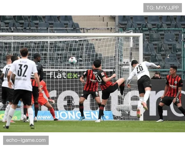 奥格斯堡边路攻势如潮,状态回暖迎战强敌 奥格斯堡边路攻势如潮,状态回暖迎战强敌